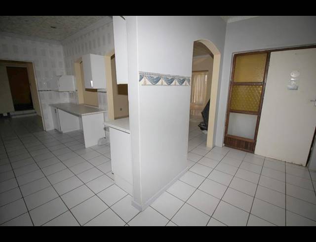 4 BEDROOM HOUSE FOR SALE IN FINSBURY